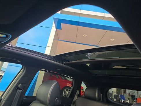 Used 2019 Kia Sorento SX image 42