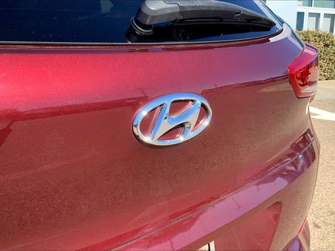 Used 2017 Hyundai Tucson SE w/ SE Popular Package 02 FWD image 10