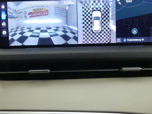 Used 2023 Genesis GV70 2.5T w/ Advanced Package image 14