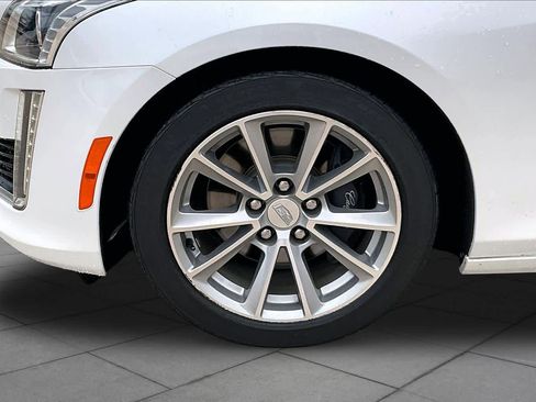 Used 2019 Cadillac CTS Luxury RWD image 11
