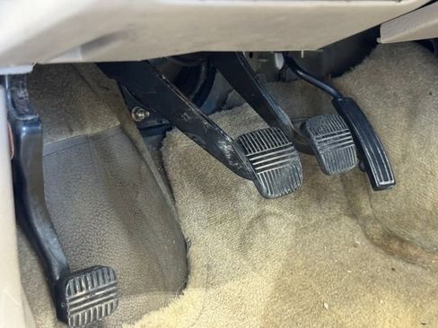 Used 2002 Nissan Frontier XE image 46