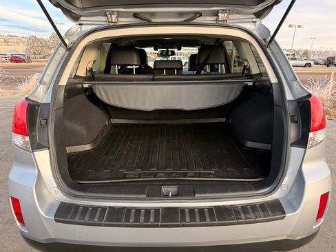 Used 2013 Subaru Outback 2.5i Limited image 24