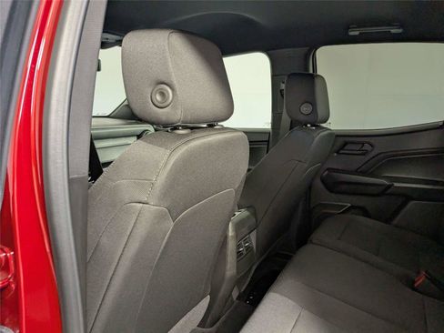 Used 2026 Chevrolet Colorado W/T w/ WT Custom Package RWD image 35