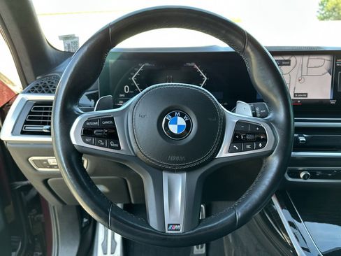Certified 2023 BMW X7 xDrive40i w/ M Sport Package image 35