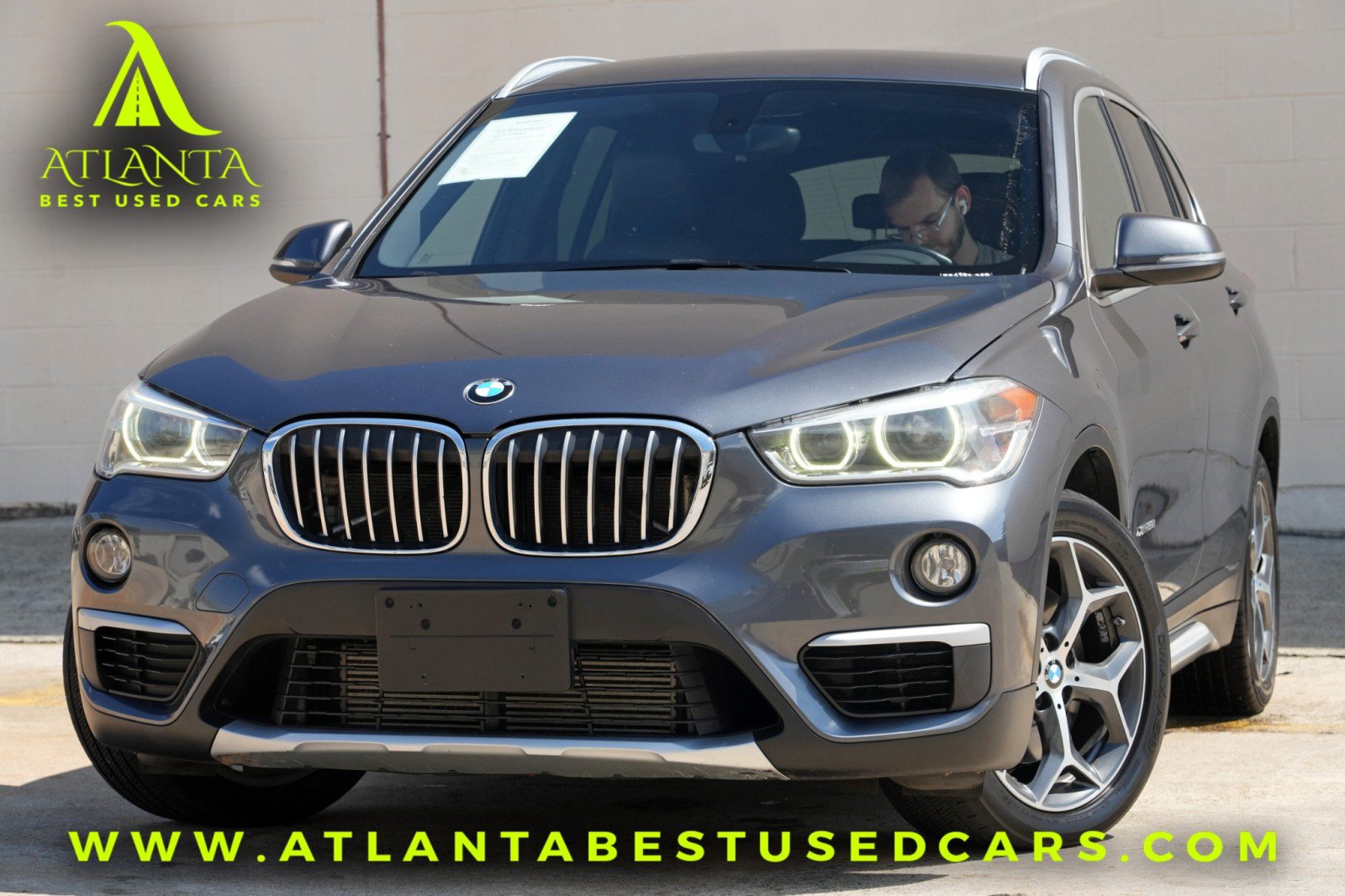 Used 2017 BMW X1 xDrive28i w/ Cold Weather Package AWD/4WD image 1