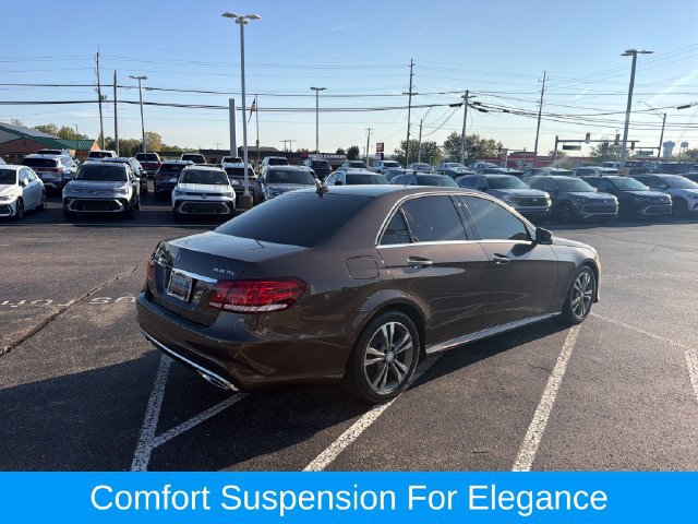 Used 2014 Mercedes-Benz E 250 BlueTEC 4MATIC Sedan image 3