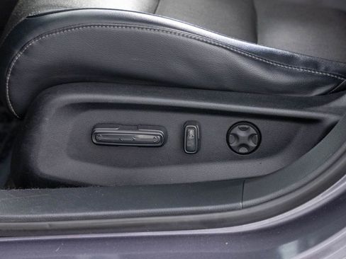 Used 2018 Honda Accord Sport image 17