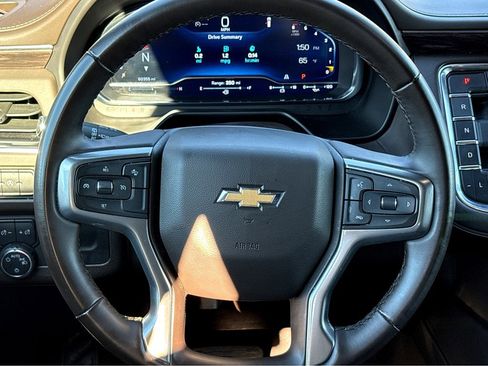 Used 2024 Chevrolet Tahoe LT image 13