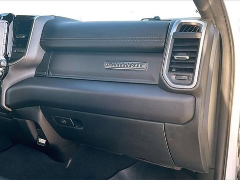 Used 2022 RAM 3500 Laramie image 17