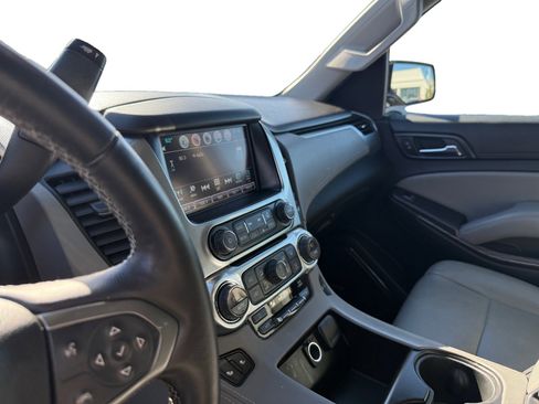 Used 2016 Chevrolet Tahoe LT image 12