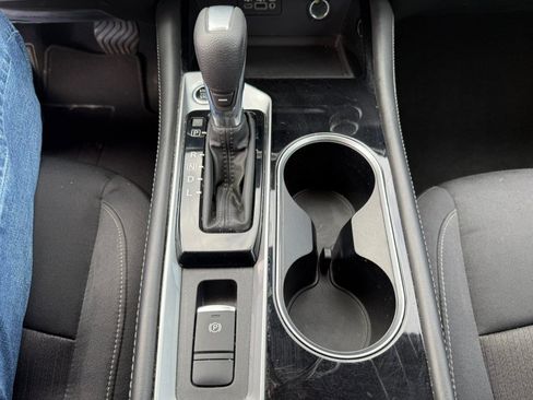 Used 2023 Nissan Altima 2.5 SV AWD/4WD image 16