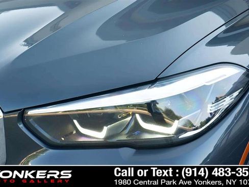 Used 2021 BMW X5 xDrive40i w/ Premium Package 2 image 57