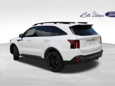 Used 2024 Kia Sorento SX AWD/4WD image 7