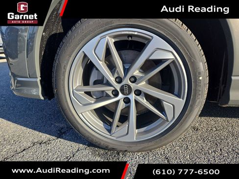 New 2025 Audi Q3 2.0T Premium image 9