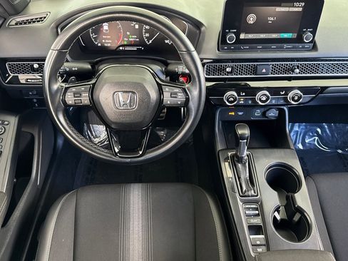 Used 2023 Honda Civic Sport image 28