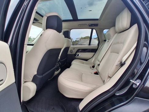 Used 2019 Land Rover Range Rover Supercharged AWD/4WD image 13