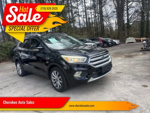 Used 2017 Ford Escape Titanium image 1
