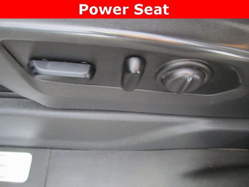 Used 2021 Chevrolet Silverado 2500 LTZ w/ Carhartt Edition image 28