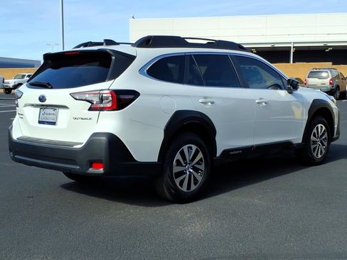 Certified 2025 Subaru Outback Premium w/ Popular Package #1A image 7