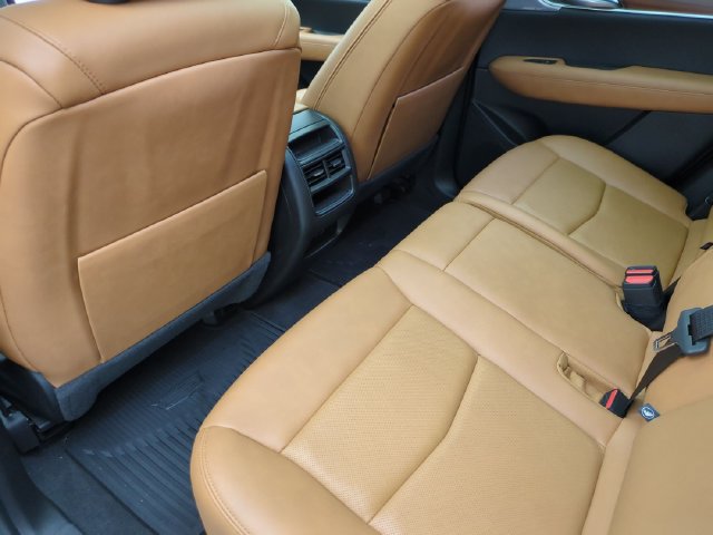 Used 2024 Cadillac XT5 Premium Luxury AWD/4WD image 29