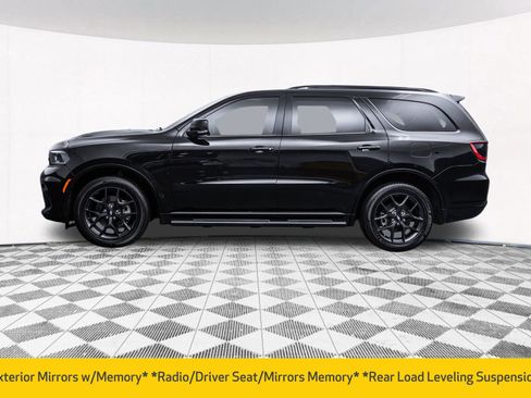 Used 2023 Dodge Durango GT image 8