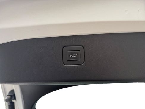 Used 2024 Buick Envista Avenir FWD image 24