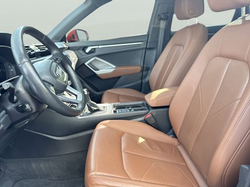 Used 2020 Audi Q3 2.0T Prestige w/ Prestige Package image 15