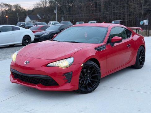 Used 2017 Toyota 86 860 Special Edition image 2