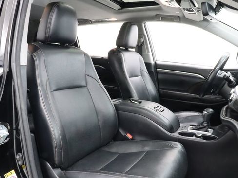 Used 2018 Toyota Highlander Limited w/ Protection Package #3 AWD/4WD image 25