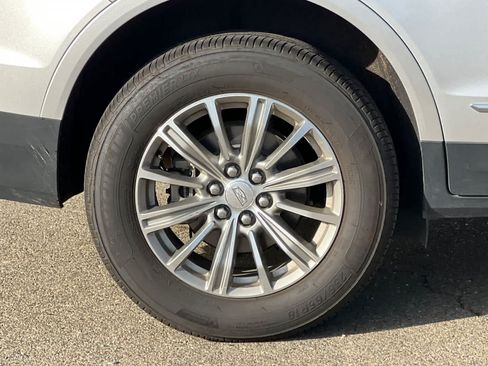 Used 2017 Cadillac XT5 Luxury AWD/4WD image 20