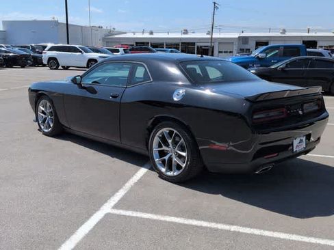 Used 2022 Dodge Challenger GT RWD image 6
