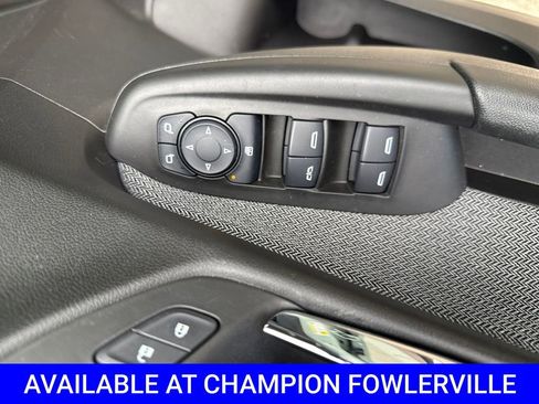 Used 2025 Chevrolet TrailBlazer LS w/ LS Convenience Package AWD/4WD image 16