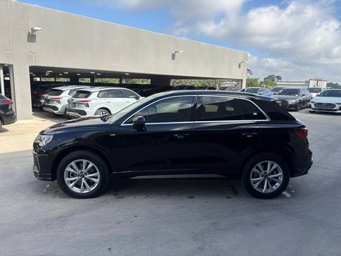 Used 2025 Audi Q3 2.0T Premium w/ Convenience Package AWD/4WD image 9