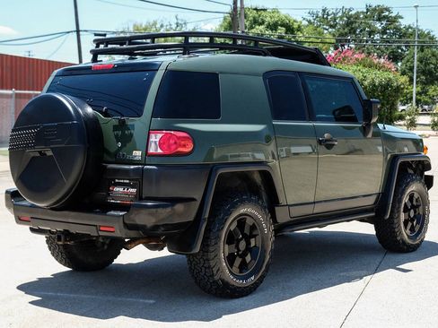 Used 2011 Toyota FJ Cruiser 4WD w/ Trail Teams Special Edition image 8
