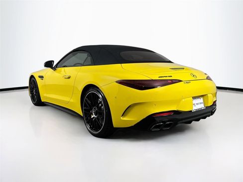 Used 2022 Mercedes-Benz SL 55 AMG 4MATIC image 2