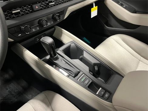 New 2025 Honda Accord SE image 22