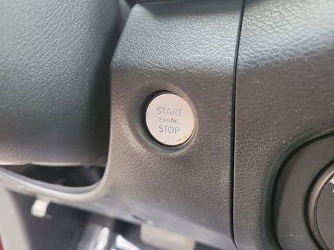 Used 2022 Nissan Frontier SV image 24