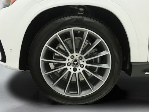 New 2026 Mercedes-Benz GLE 450 4MATIC image 11