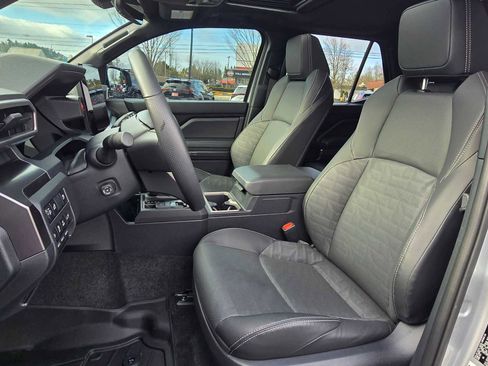 Certified 2025 Toyota 4Runner TRD Off-Road Premium image 23