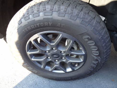 Used 2025 Ford Ranger XLT AWD/4WD image 17