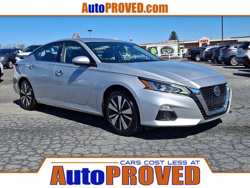 Used 2019 Nissan Altima 2.5 SL FWD image 1