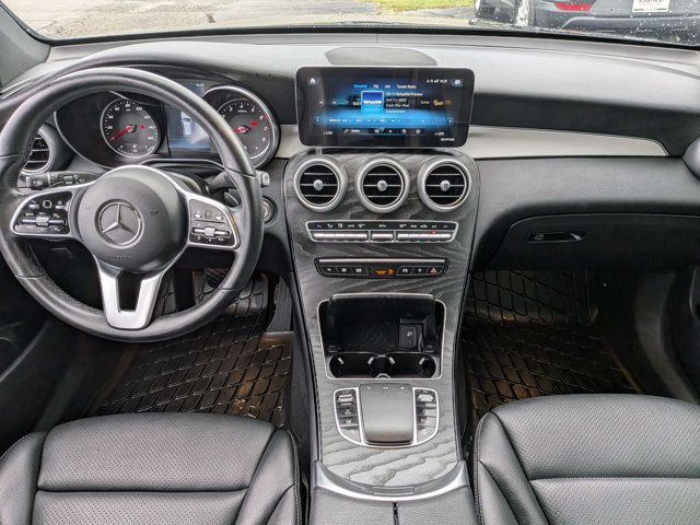 Used 2021 Mercedes-Benz GLC 300 image 13
