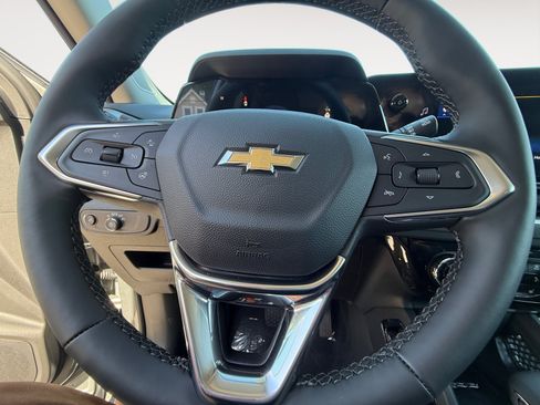 New 2026 Chevrolet TrailBlazer LT w/ Convenience Package AWD/4WD image 12