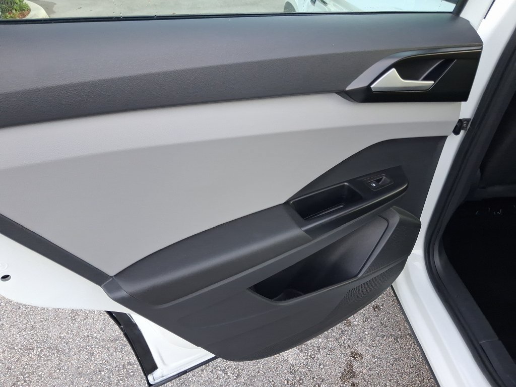 Used 2023 Volkswagen Taos S w/ Driver Assistance Package FWD image 16
