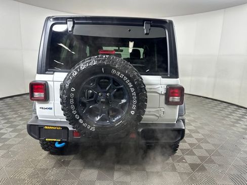 Used 2023 Jeep Wrangler Unlimited w/ Cold Weather Group image 4