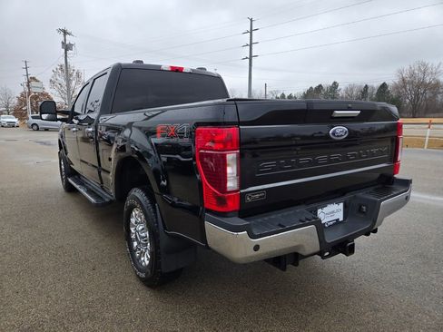 Used 2022 Ford F250 XLT w/ XLT Premium Package image 7