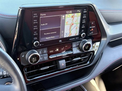 Used 2021 Toyota Highlander XSE image 26