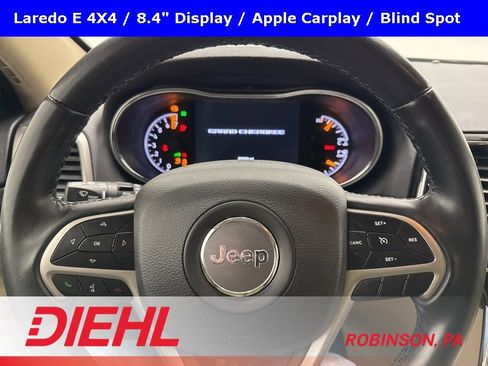 Used 2022 Jeep Grand Cherokee Laredo E image 23