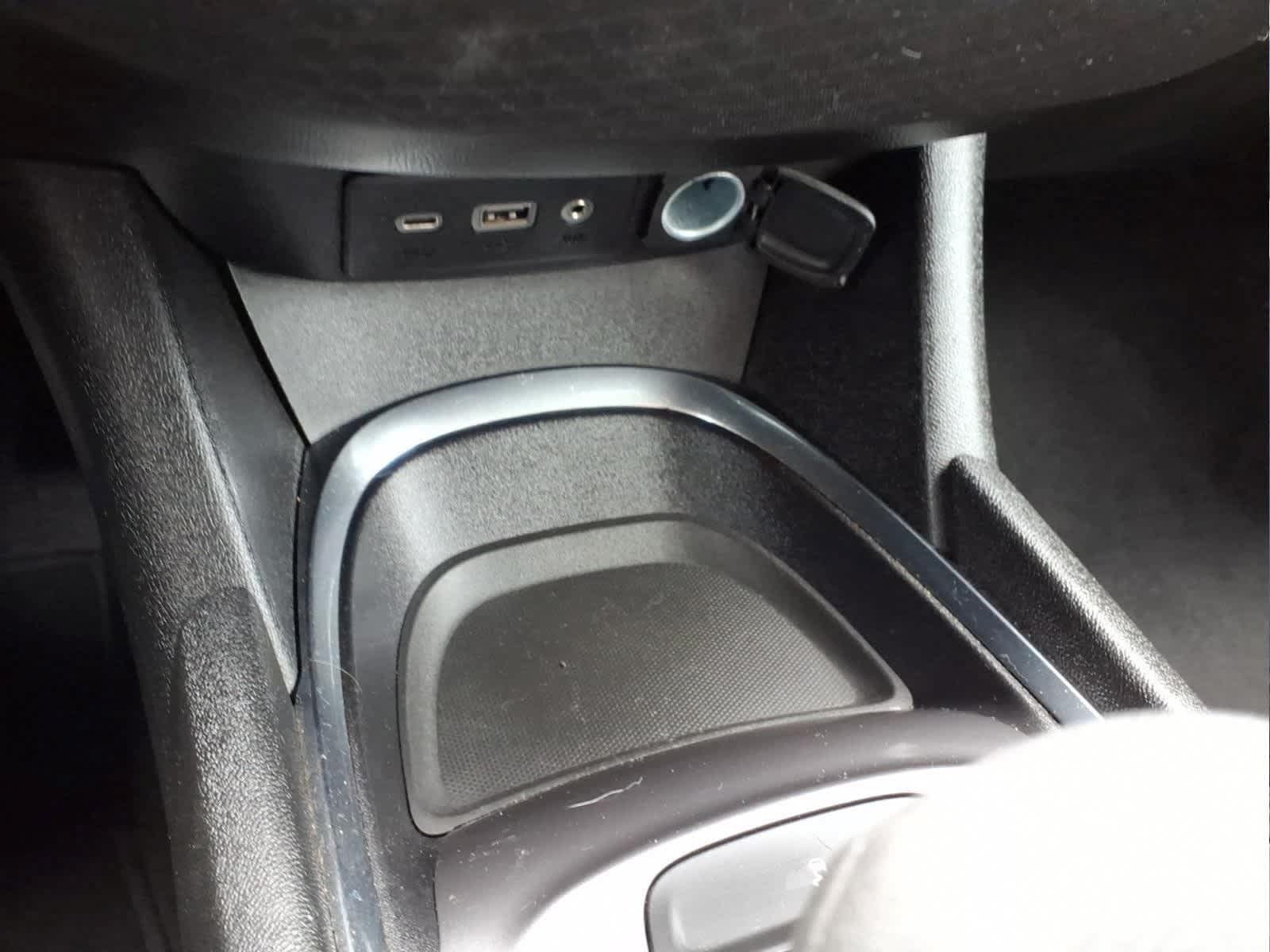 Used 2023 Chevrolet Malibu LT FWD image 22