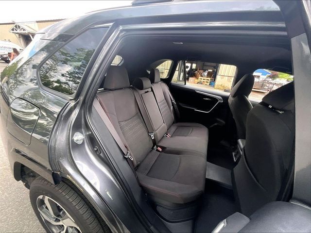 Used 2023 Toyota RAV4 SE AWD/4WD image 16